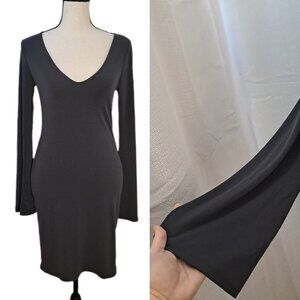 Forever 21 Flare Bell Sleeve Deep V Neckline Gray Bodycon Cocktail Dress Sz S